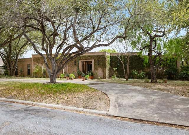 Property at 3325 Kent Ln, Mcallen, TX 78503, 3 beds, 5 baths