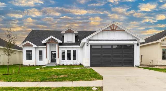 Photo of 1005 Broken Arrow Dr, Alamo, TX 78516