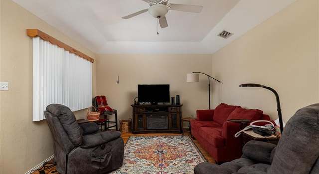 Photo of 2106 Blue Jay St, Palmview, TX 78572