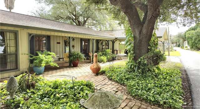 Photo of 8410 Lago Vista Dr, Edcouch, TX 78538