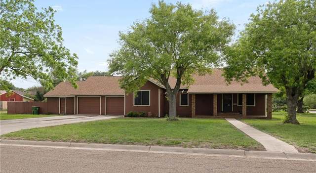 Photo of 400 S 3rd St, Raymondville, TX 78580
