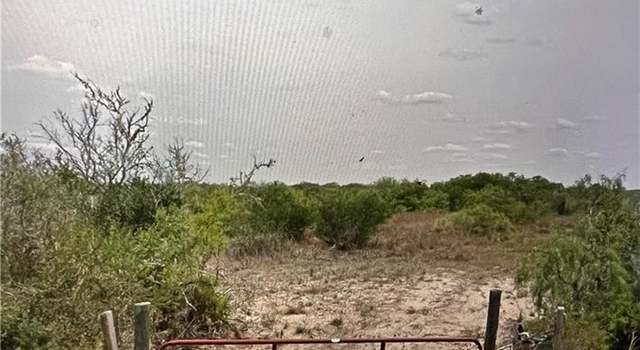 Photo of 107A Country Rd, Falfurrias, TX 78355