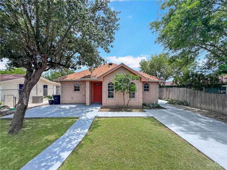 Photo of 2012 Diaz Ave McAllen, TX 78503