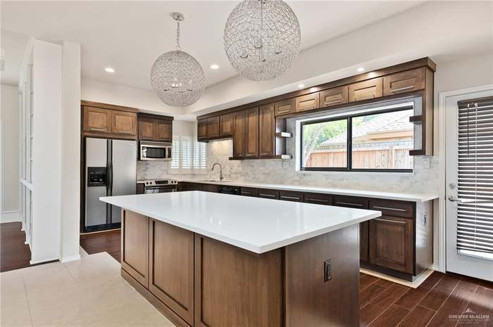 312 Kiwi St W Mcallen Tx 78504 Mls 321134 Redfin