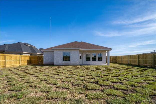 1624 W Brooks Cir W, La Feria, TX 78559 | MLS# 425759 | Redfin