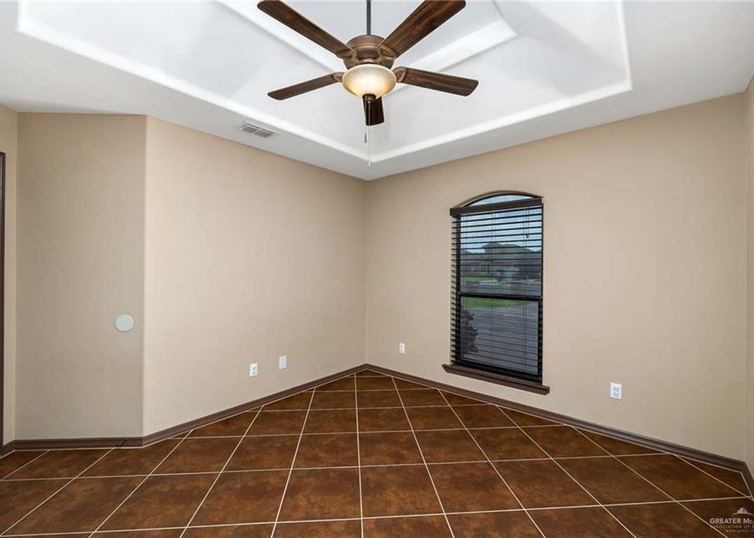 423 Benites St, Edinburg, TX 78539