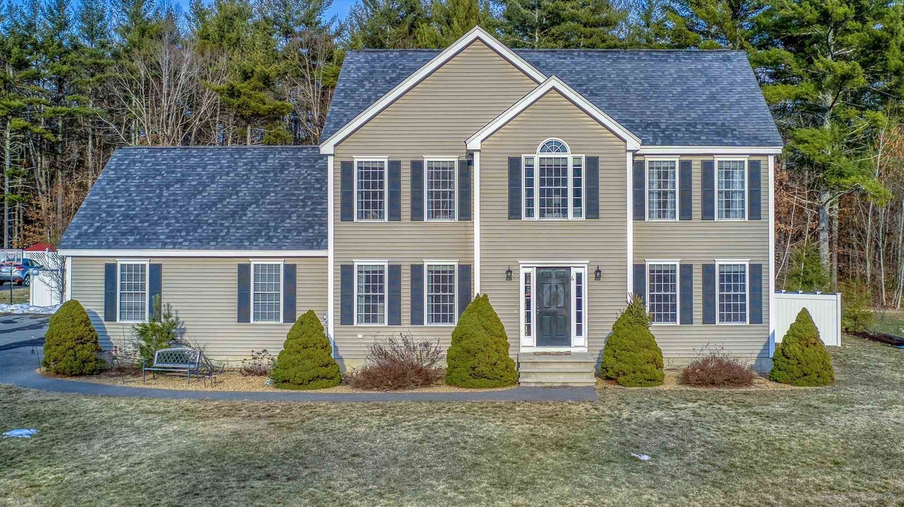 6 Tanager Way, Londonderry, NH 03053 | MLS# 4850568 | Redfin