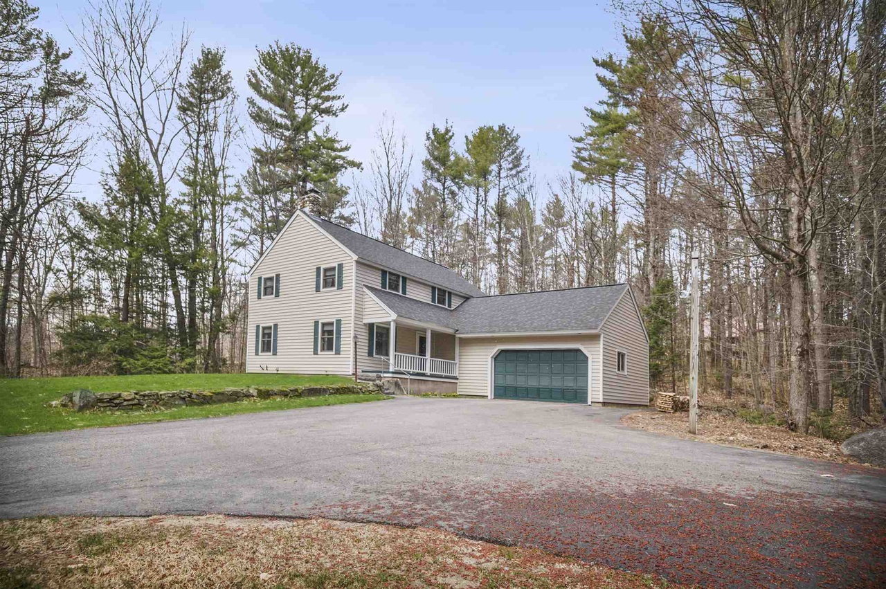 4 Winona Shores Rd, Meredith, NH 03253 | MLS# 4857811 | Redfin