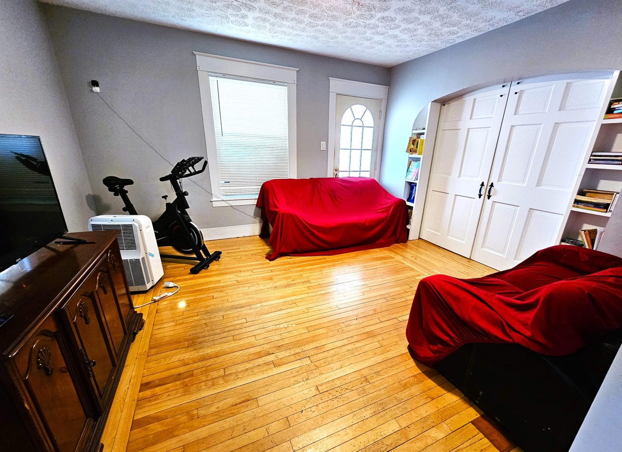 715 Montgomery St, Manchester, NH 03102 MLS 4975845 Redfin
