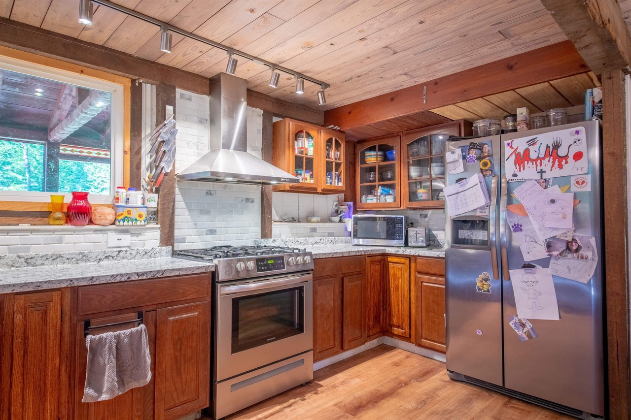 649 Spencer Hollow Rd