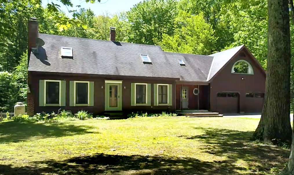 111 Oak Dr, Middlebury, VT 05753
