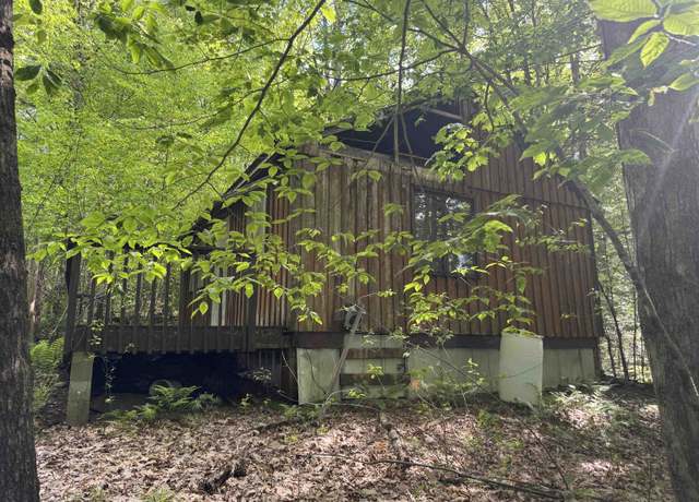 Property at 37 Fred Houghton Rd, Putney, VT 05346