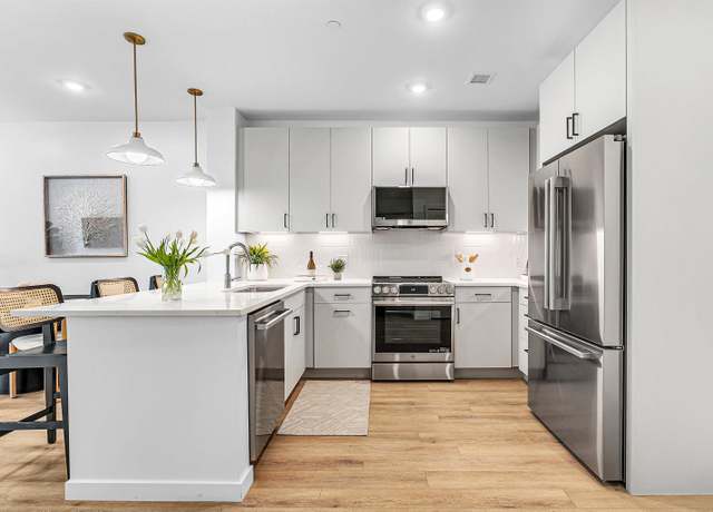 Property at 80 Constitution Ave #316, Portsmouth, NH 03801, 1 bed, 1 bath
