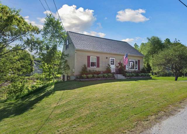 Property at 25 Willow St, Littleton, NH 03561, 4 beds, 2.5 baths