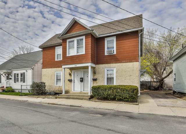 Property at 89 Walnut St, Nashua, NH 03060, 6 beds, 4 baths