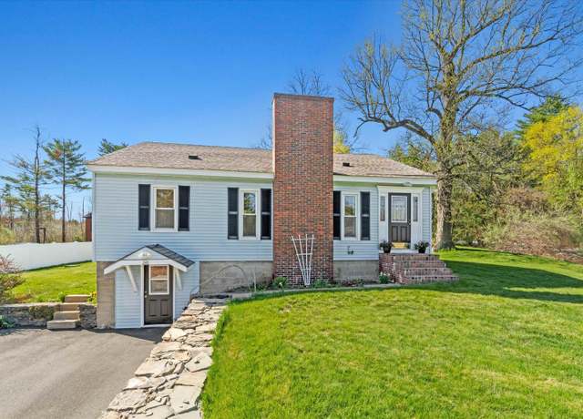 Property at 248 Rockingham Rd, Auburn, NH 03032, 3 beds, 1 bath
