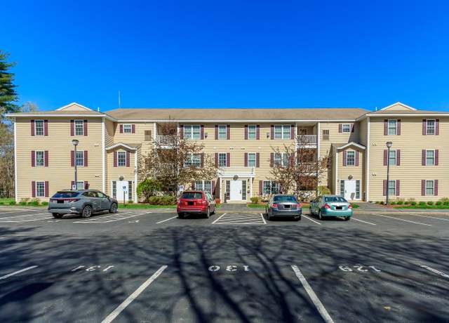 Property at 6 Crestview Cir #143, Londonderry, NH 03053, 2 beds, 2 baths