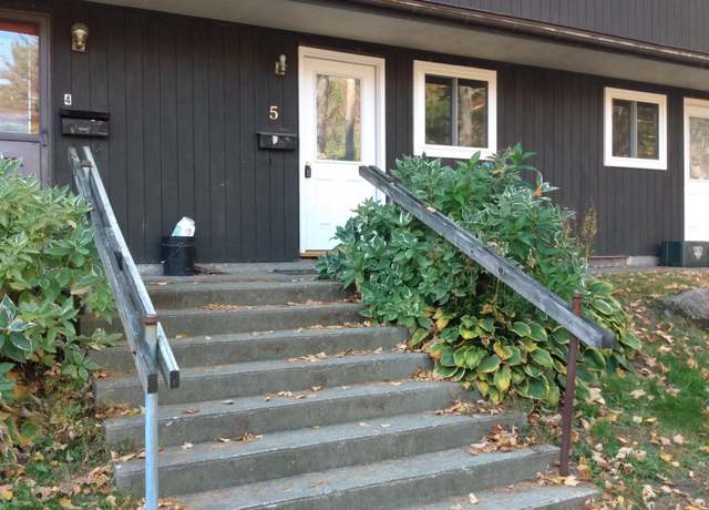 Property at 39 Brookside Dr #5, Brattleboro, VT 05301, 2 beds, 1 bath