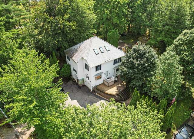 Property at 26 Juniper Dr, Belmont, NH 03220, 4 beds, 2.5 baths