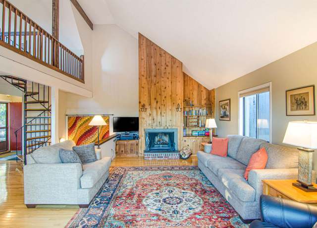 Property at 105 Williams Ln Unit 10F, Hartford, VT 05059, 3 beds, 2 baths
