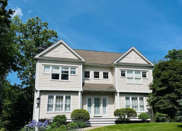 Property at 2 Dearborn Brook Cir, Exeter, NH 03833, 4 beds, 3.5 baths