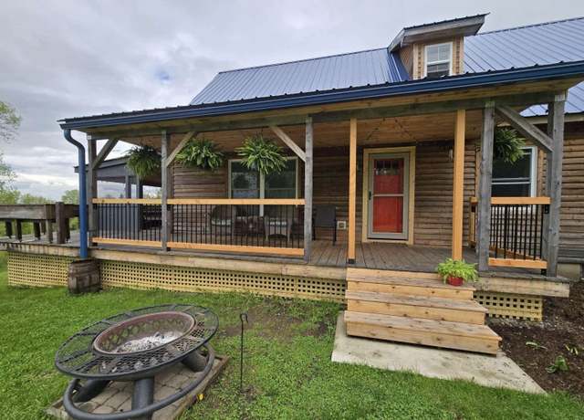 Property at 9 Woods Hill Rd, Danville, VT 05828, 3 beds, 2 baths
