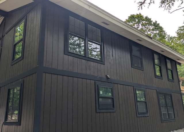 Property at 303 Winding Way, Killington, VT 05751, 4 beds, 3 baths