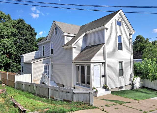 Property at 43 Cross St, Nashua, NH 03064, 3 beds, 1.5 baths