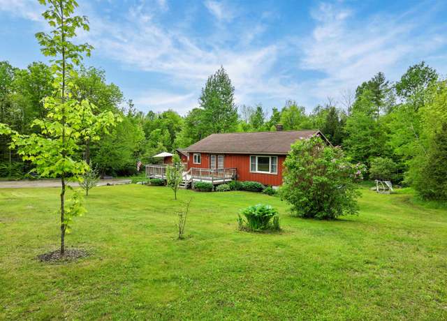 Property at 2016 Hinman Settler Rd, Derby, VT 05855, 3 beds, 1.5 baths
