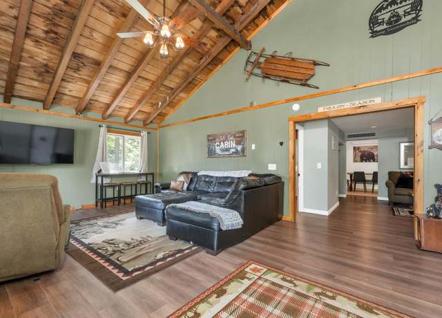Property at 48 South Way, Tamworth, NH 03886, 3 beds, 2 baths