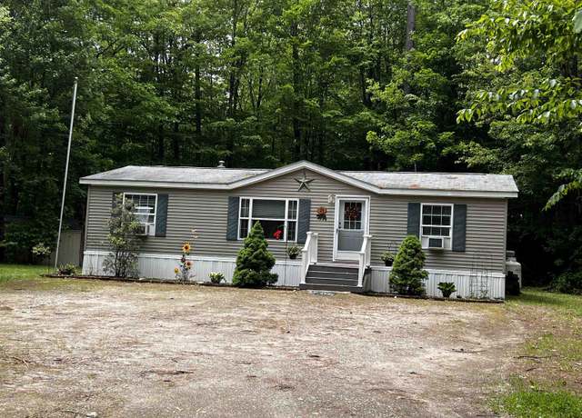 Property at 29 Fox Run Ln, Rumney, NH 03266, 3 beds, 2 baths