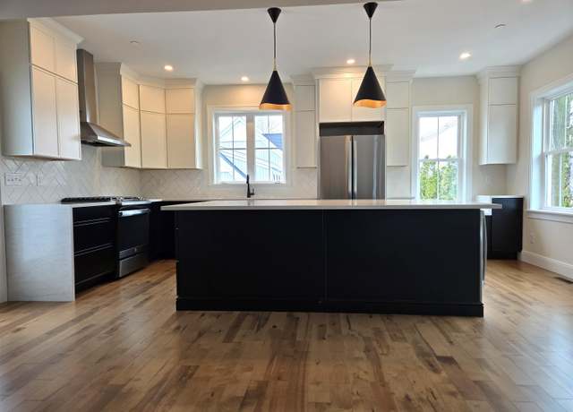 Property at #Woodbury Reserve #2, Portsmouth, NH 03801, 3 beds, 4 baths