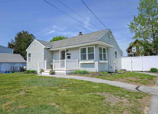 Property at 206 Villa St, Manchester, NH 03103, 2 beds, 1 bath