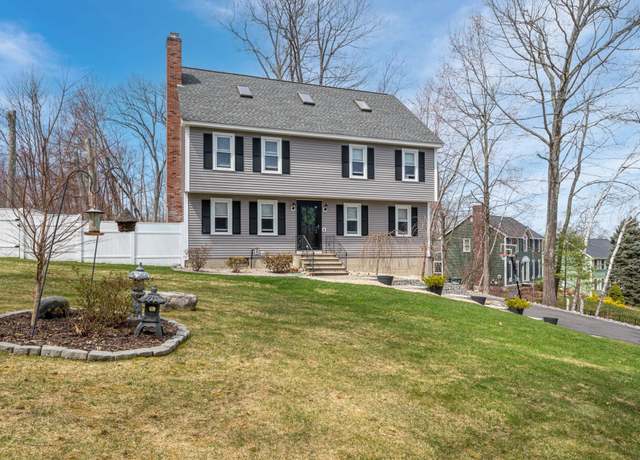 Property at 5 Winter Dr, Hooksett, NH 03106, 5 beds, 3 baths