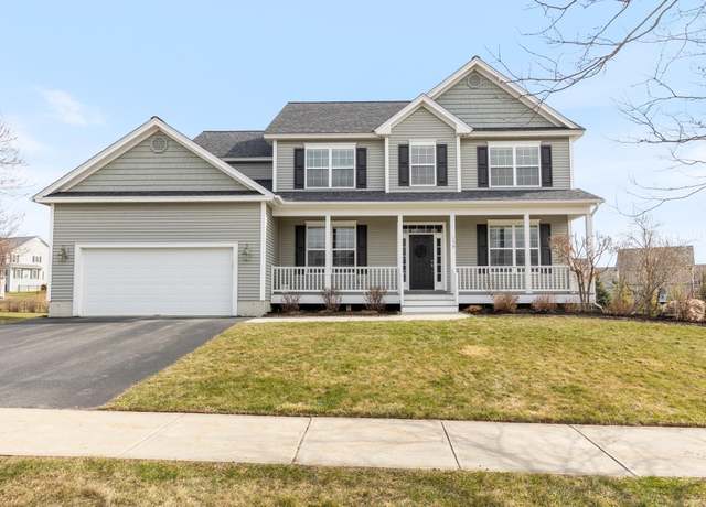 Property at 159 Royal Dr, South Burlington, VT 05403, 4 beds, 3 baths
