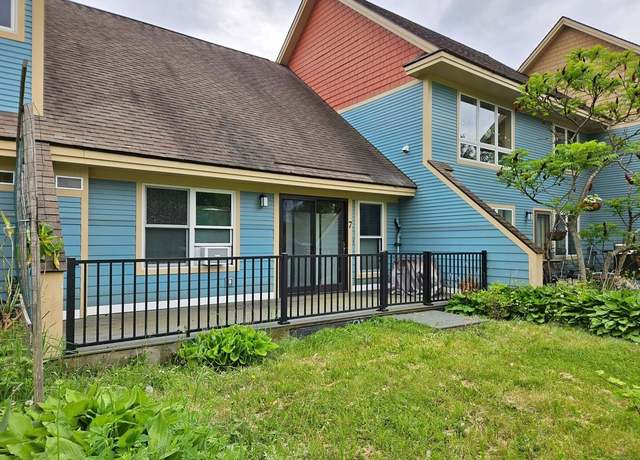 Property at 7 Common Way, Charlotte, VT 05445, 2 beds, 1 bath