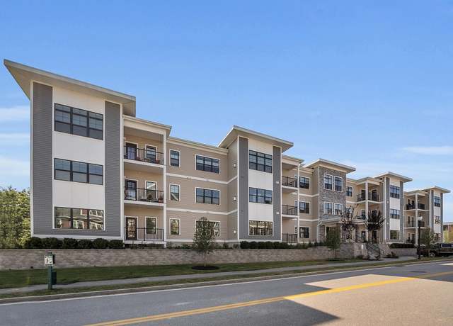 Property at 55 Pointe Pl #303, Dover, NH 03820, 2 beds, 2 baths