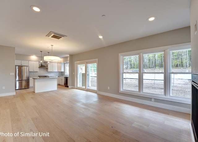 Property at 38 Fowler Dr, Rye, NH 03870, 3 beds, 2.5 baths