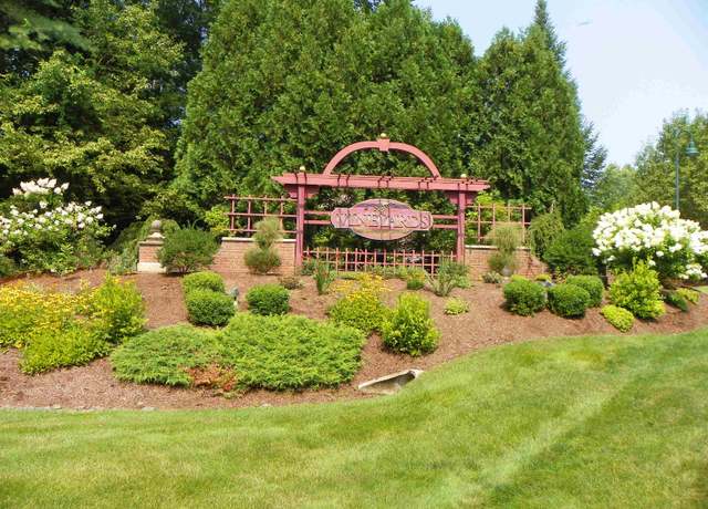 Property at 13 Cabernet Dr #2, Concord, NH 03303, 3 beds, 2.5 baths