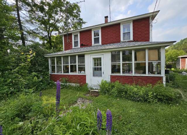 Property at 1045 VT Route 105, Charleston, VT 05872, 4 beds, 1 bath