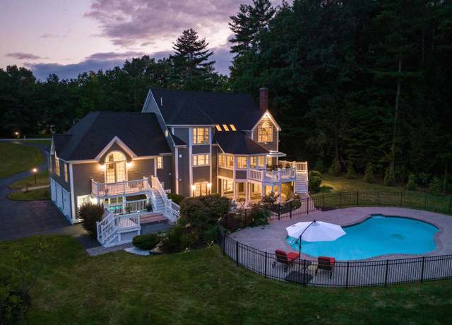 Property at 19 Wiggin Way, Stratham, NH 03885, 4 beds, 4.5 baths