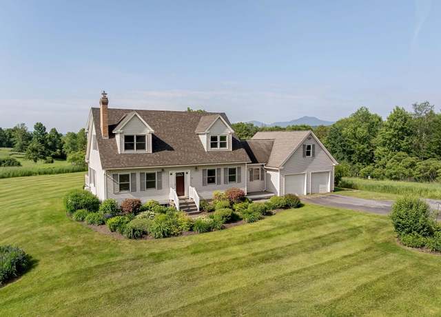 Property at 91 Vista Dr, Waterbury, VT 05677, 3 beds, 2 baths