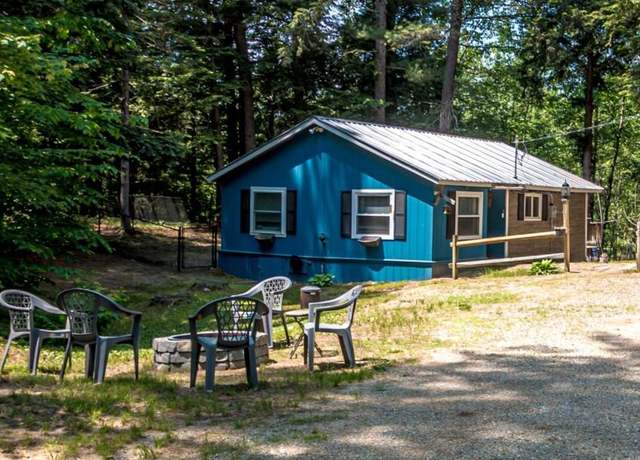 Property at 25 Singer Ln, Conway, NH 03813, 3 beds, 1 bath