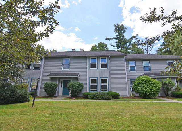 Property at 141 Ledgewood Cir #202, Burlington, VT 05401, 2 beds, 1 bath