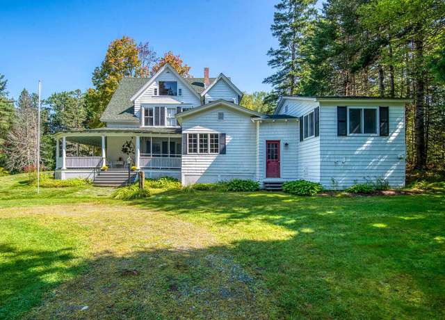 Photo of 183 Mountain View Rd, Whitefield, NH 03598