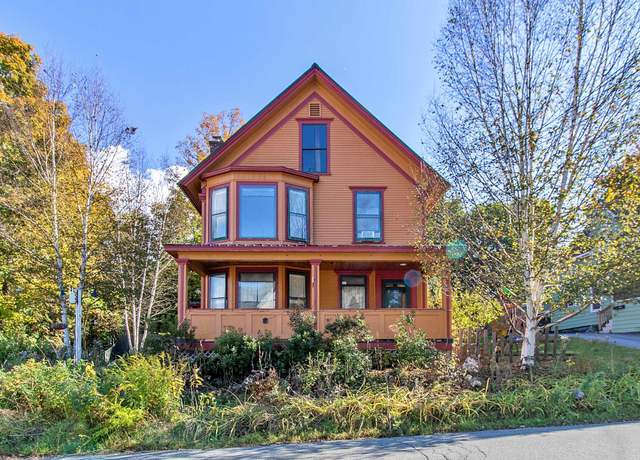 Property at 115 Prospect St, Newport City, VT 05855, 4 beds, 5 baths
