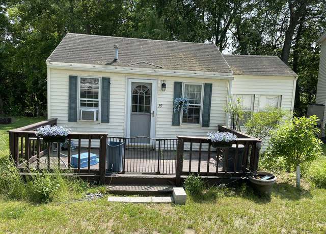 Property at 144 Lake St #19, Laconia, NH 03246, 1 bed, 1 bath