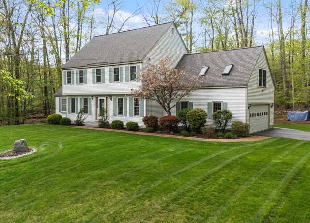 Property at 7 Modean Dr, Derry, NH 03038, 3 beds, 2.5 baths