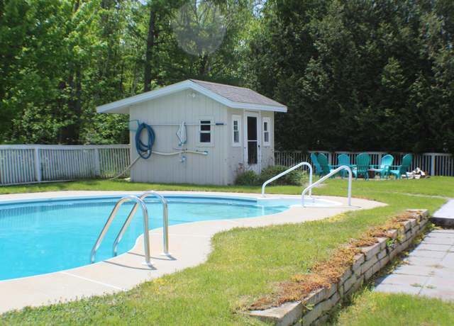 Property at 6 Pinecrest Ave, Berlin, NH 03570, 4 beds, 2 baths