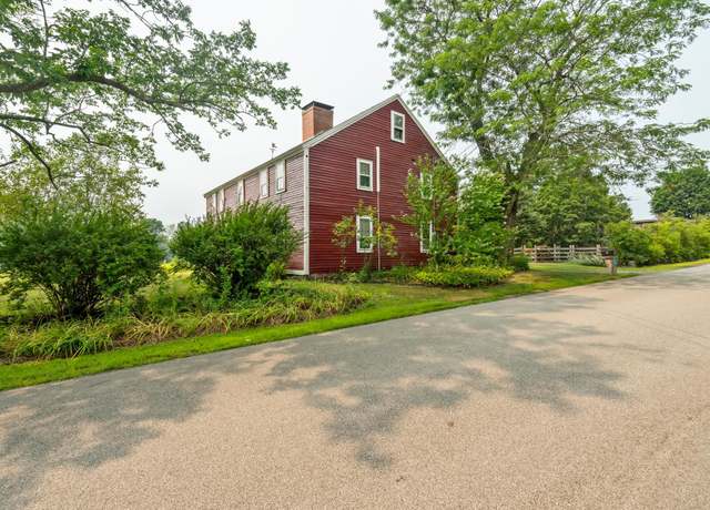Property at 19 Shaws Hill Rd, Kensington, NH 03833, 3 beds, 2.5 baths
